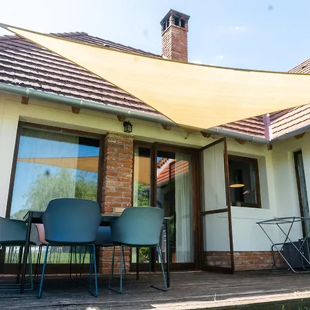 Prázdninový dům Rusztikus Nyaralohaz Szigliget